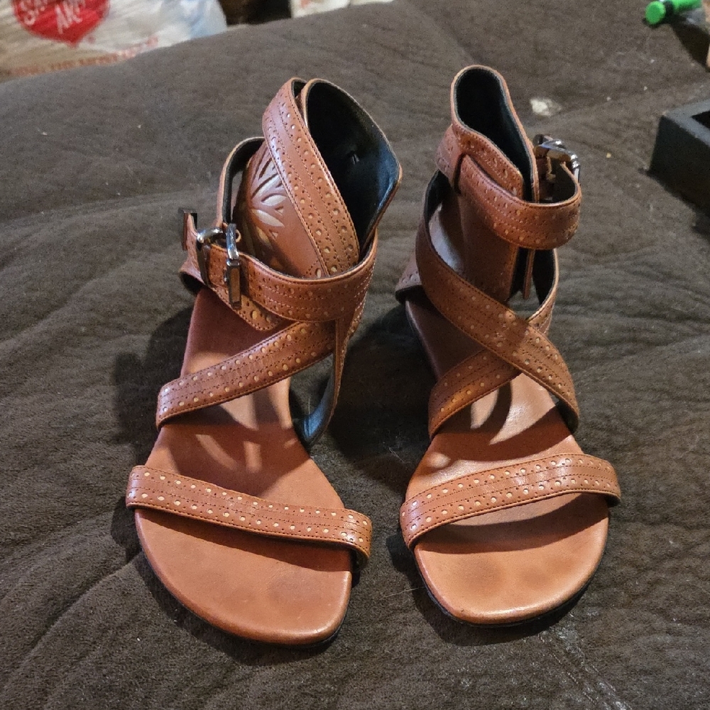 Barbara Bui Brown Strappy Sandals